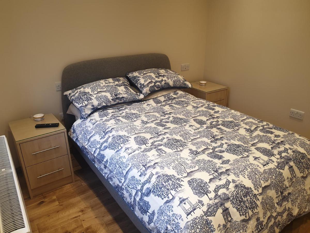 London Luxury Apartments 4 Min Walk From Ilford Station, With Free Parking Free Wifi Εξωτερικό φωτογραφία