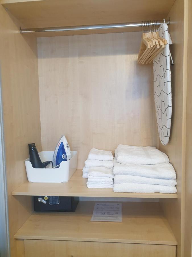 London Luxury Apartments 4 Min Walk From Ilford Station, With Free Parking Free Wifi Εξωτερικό φωτογραφία